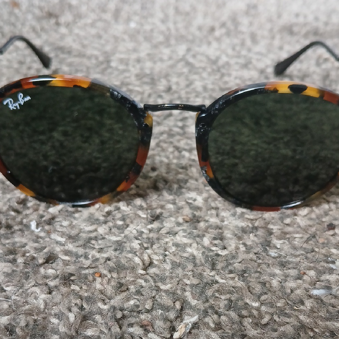 Ray-Ban Tortoise And Black Round Sunglasses